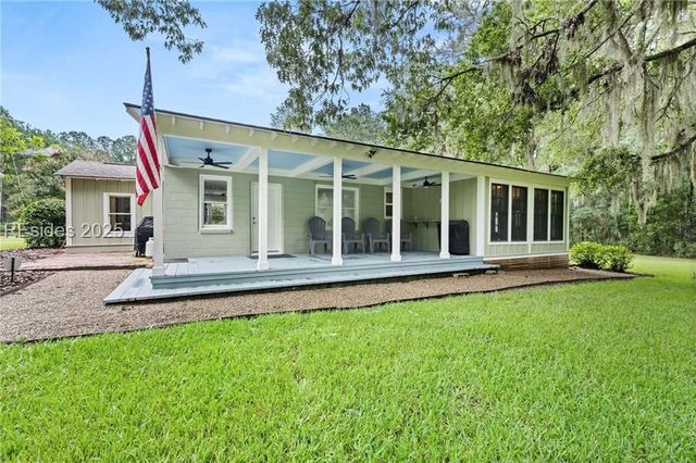 164 Paige Point Blf, Seabrook, SC 29940