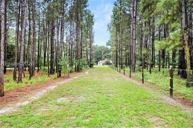 164 Paige Point Blf, Seabrook, SC 29940