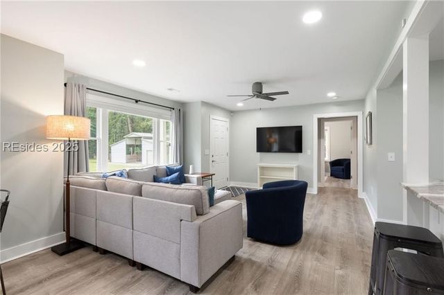 164 Paige Point Blf, Seabrook, SC 29940