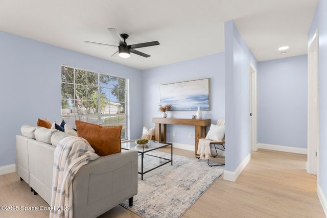 668 Thomas Jefferson Lane, Melbourne, FL 32904