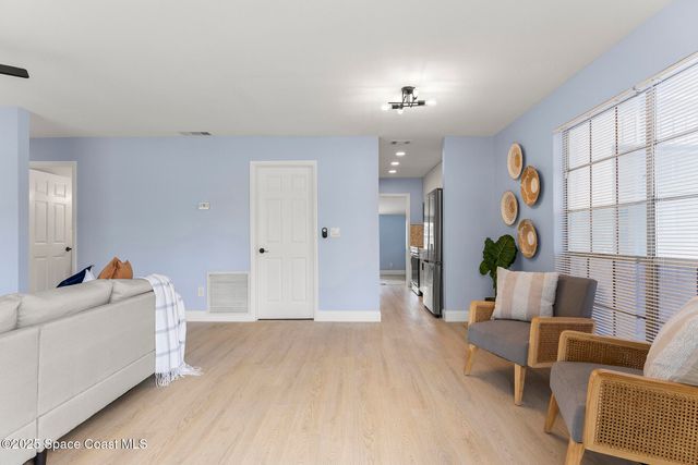 668 Thomas Jefferson Lane, Melbourne, FL 32904