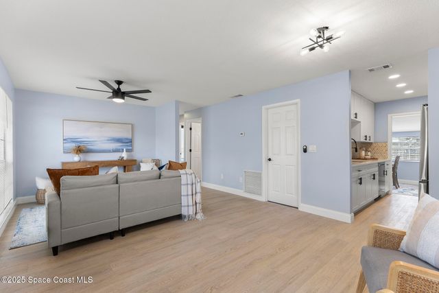 668 Thomas Jefferson Lane, Melbourne, FL 32904