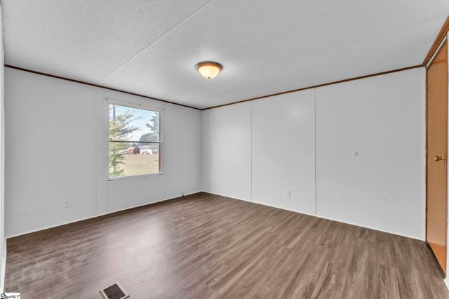 3459 Sc-92 Highway, Gray Court, SC 29645