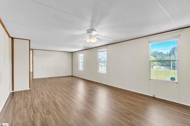 3459 Sc-92 Highway, Gray Court, SC 29645