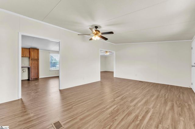3459 Sc-92 Highway, Gray Court, SC 29645