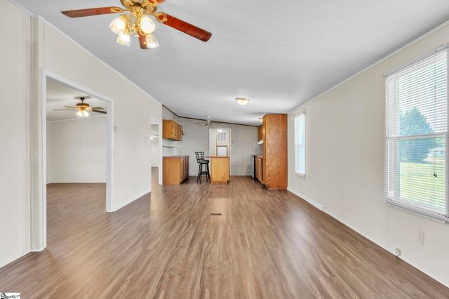 3459 Sc-92 Highway, Gray Court, SC 29645