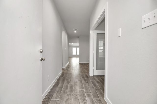 11106 Crocus Drive, Houston, TX 77044