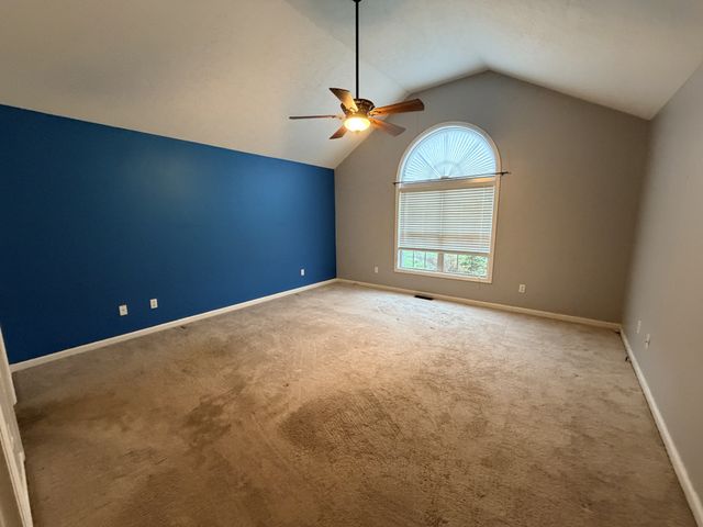 117 Taylor Ln, Lafayette, TN 37083