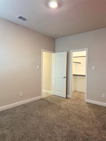 1132 Kirkham Way, Fort Worth, TX 76052