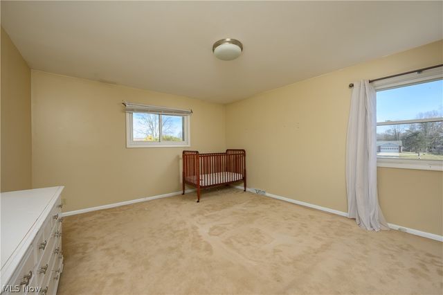 6121 Erie Avenue NW, Canal Fulton, OH 44614