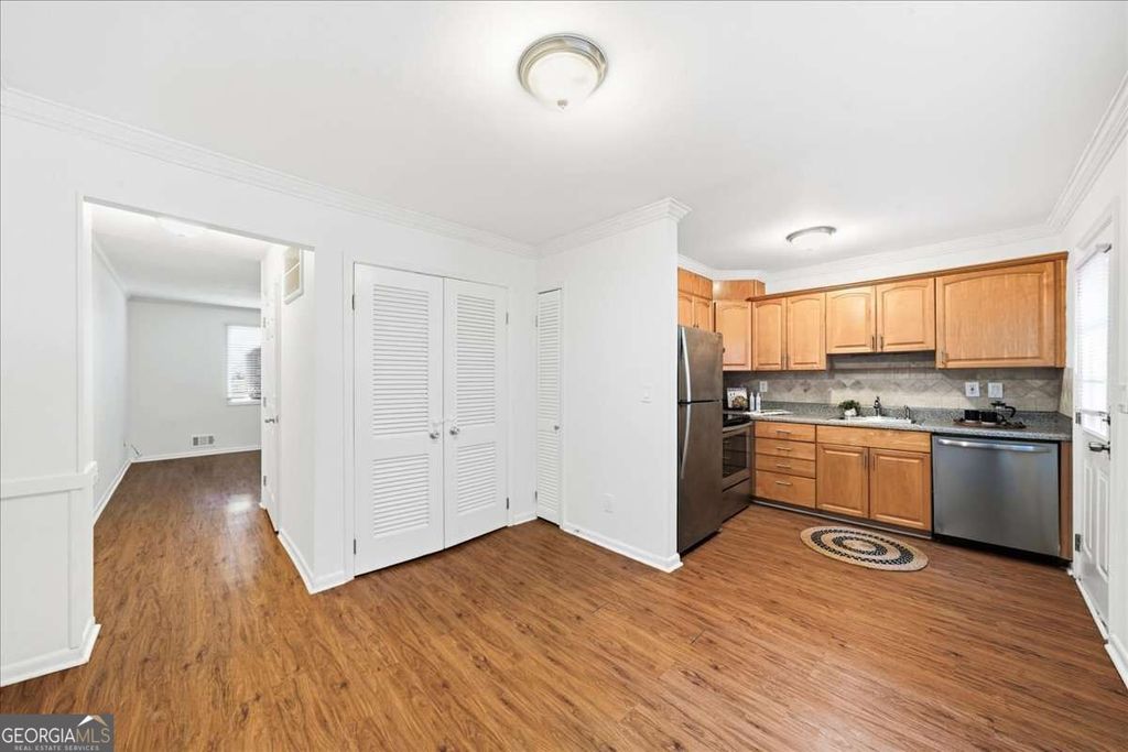 2412 Peachwood Circle NE 4, Atlanta, GA 30345 — photo 5