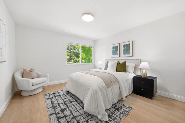 909 Apricot Avenue C, Campbell, CA 95008
