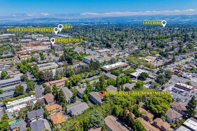 909 Apricot Avenue C, Campbell, CA 95008