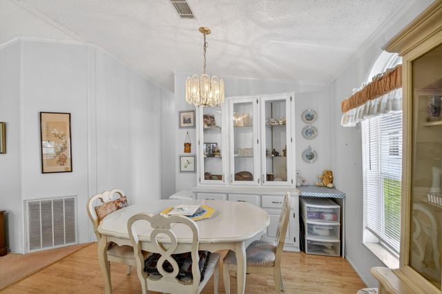 4290 Meadow View Drive, Boynton Beach, FL 33436