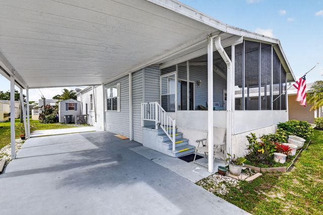 4290 Meadow View Drive, Boynton Beach, FL 33436