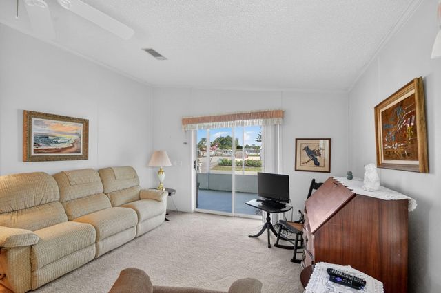 4290 Meadow View Drive, Boynton Beach, FL 33436