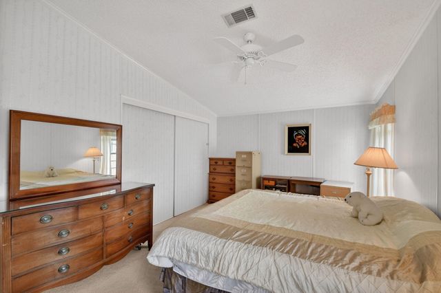 4290 Meadow View Drive, Boynton Beach, FL 33436