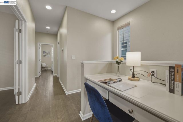 388 C St, Hayward, CA 94541
