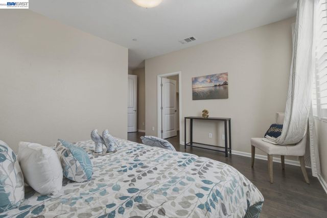 388 C St, Hayward, CA 94541