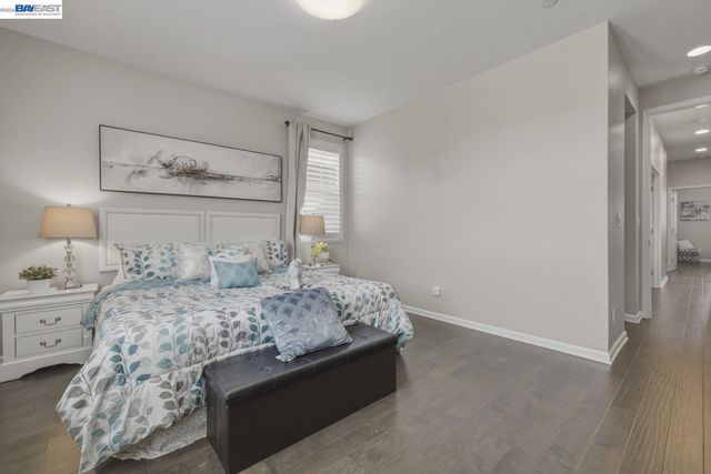 388 C St, Hayward, CA 94541