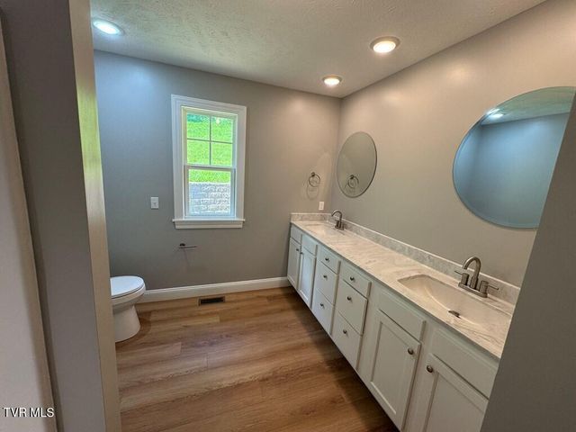 1441 Old Stage Road, Chilhowie, VA 24319