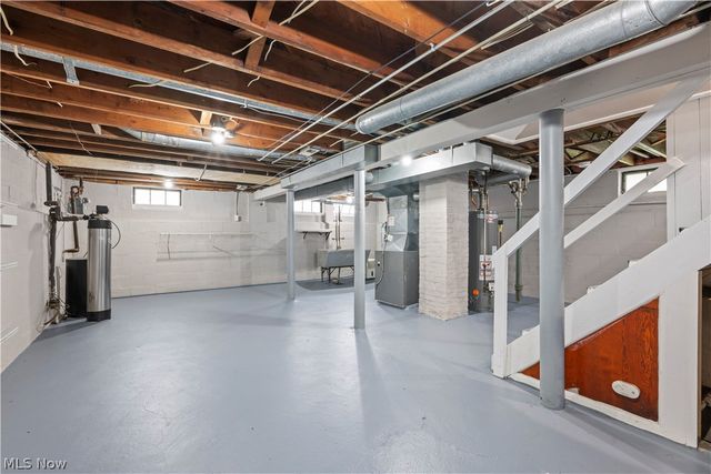 4403 W 57th Street, Cleveland, OH 44144