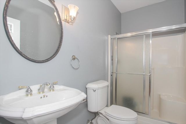 37 River Ridge Drive, Sleepy Hollow, IL 60118