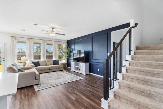 15318 Spring Lake Avenue, Mont Belvieu, TX 77523