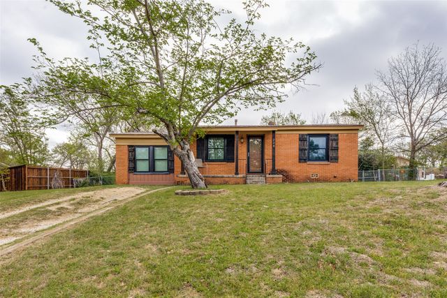 220 N Jarvis Lane, Azle, TX 76020