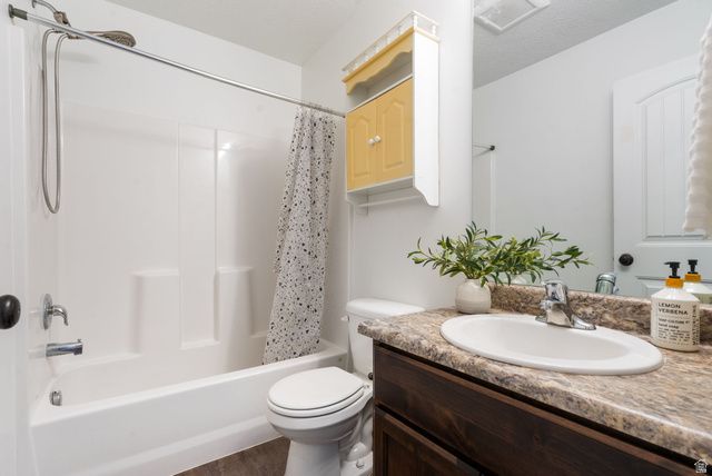 1002 S 130 E, Salem, UT 84653