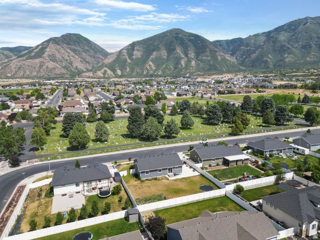 1002 S 130 E, Salem, UT 84653