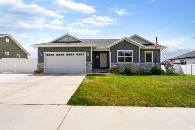 1002 S 130 E, Salem, UT 84653