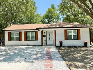 633 Cimarron Trace, Grand Prairie, TX 75051