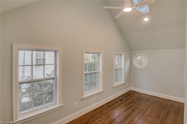 770 Oaklawn Avenue, Winston-salem, NC 27104