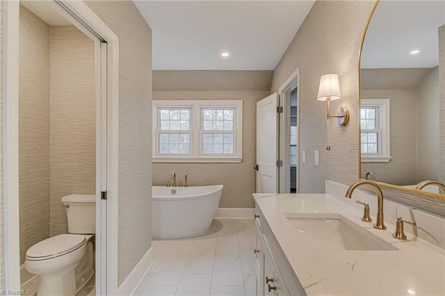 770 Oaklawn Avenue, Winston-salem, NC 27104