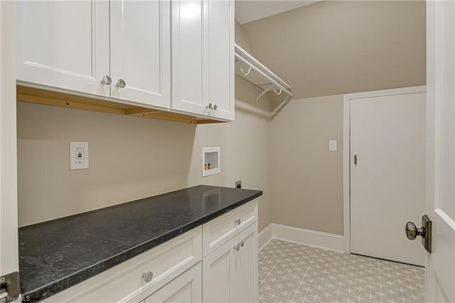 770 Oaklawn Avenue, Winston-salem, NC 27104