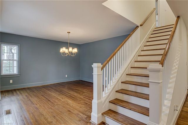 770 Oaklawn Avenue, Winston-salem, NC 27104