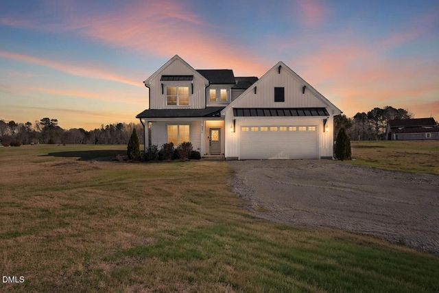 3936 Kemet Drive, Zebulon, NC 27597