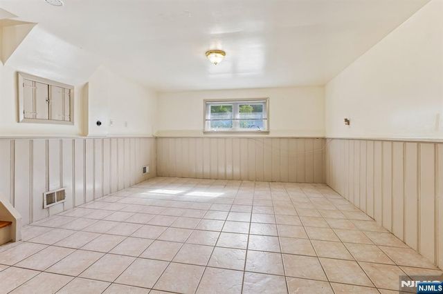 63 Susan Drive, Closter, NJ 07624