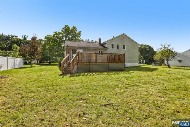 63 Susan Drive, Closter, NJ 07624