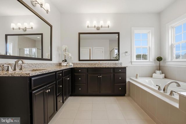 21 RUTHIES WAY, Chalfont, PA 18914