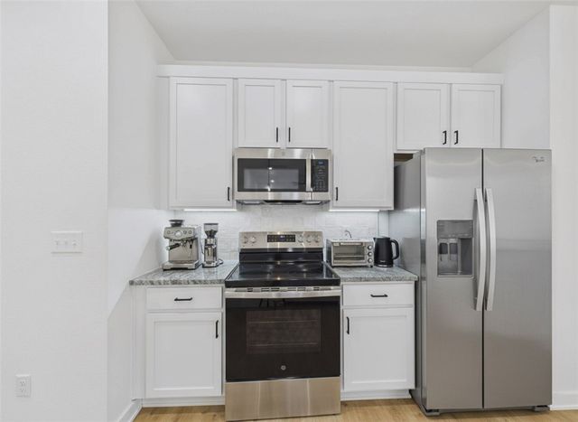 23 Ironside Lane, Bella Vista, AR 72715