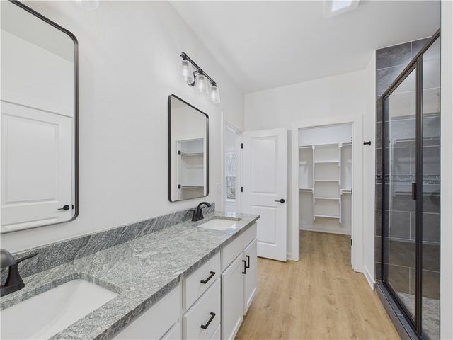 23 Ironside Lane, Bella Vista, AR 72715