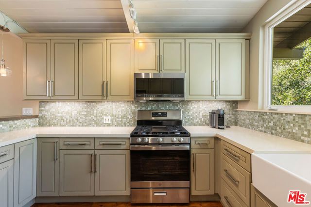 11922 Sunshine Terrace, Studio City (los Angeles), CA 91604
