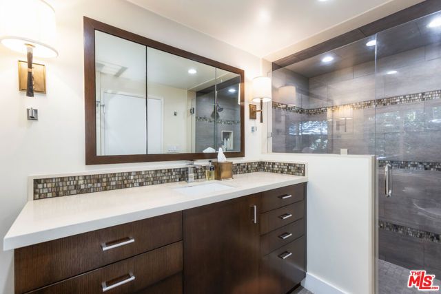 11922 Sunshine Terrace, Studio City (los Angeles), CA 91604