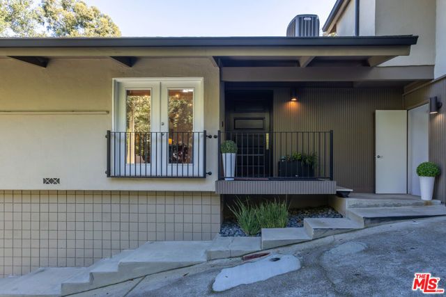 11922 Sunshine Terrace, Studio City (los Angeles), CA 91604