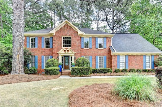 3879 Rainforest Circle, Peachtree Corners, GA 30092