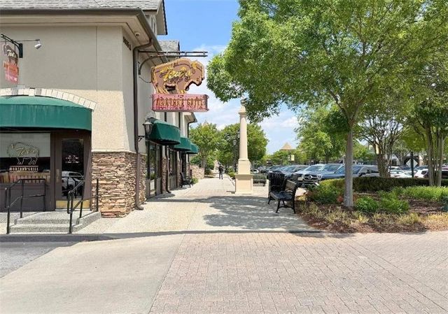3879 Rainforest Circle, Peachtree Corners, GA 30092