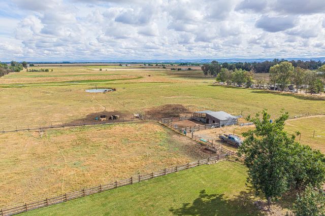 5660 William Ln, Lincoln, CA 95648