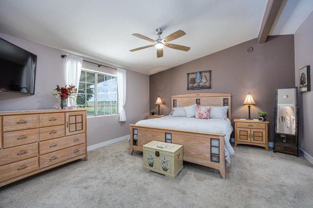 5660 William Ln, Lincoln, CA 95648